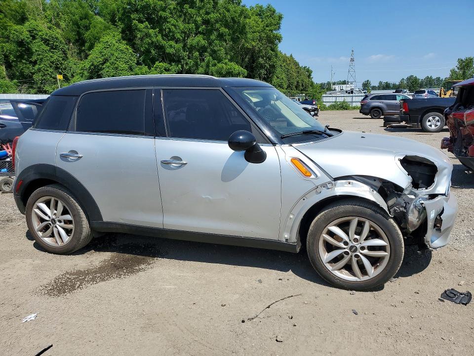 2011 Mini Cooper VIN WMWZB3C53BWH95491 COPART salvage auction — FRONT END, On - Permit Salvage, sold $125 on 2026-07-28 (photo 4)