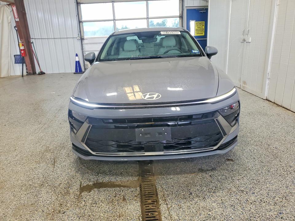 2025 Hyundai Sonata VIN KMHL64JA2SA461820 COPART salvage auction — SIDE, TX - CERTIFICATE OF TITLE, sold $12,100 on 2026-07-15 (photo 5)