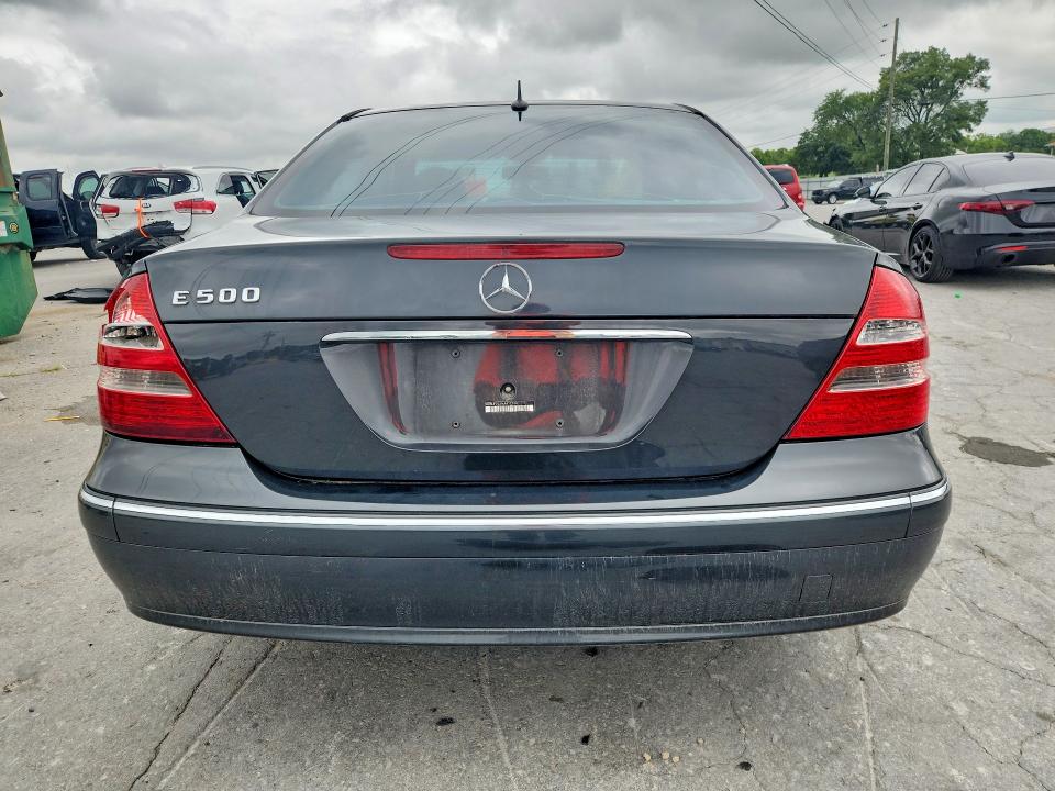 2004 Mercedes-benz E-klasse VIN WDBUF70J84A412764 COPART salvage auction — WATER/FLOOD, Tn - Salvage Cert-Water Damage, sold $650 on 2026-08-10 (photo 6)