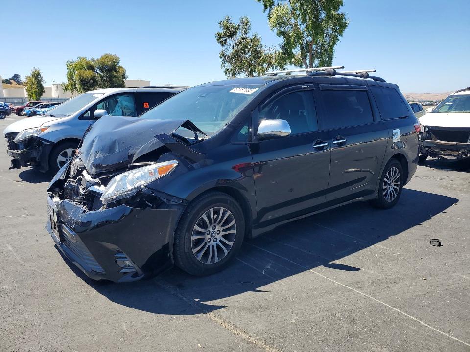 2019 Toyota Sienna VIN 5TDYZ3DC8KS012203 COPART salvage auction — FRONT END, Ca - Dis/Dlr/Exp Clean W/Salv Hist, sold $4,600 on 2026-07-27 (photo 1)