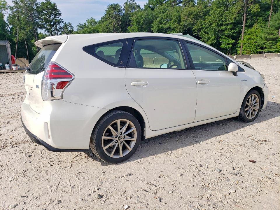 2015 Toyota Prius VIN JTDZN3EU6FJ036512 COPART salvage auction — FRONT END, NY - CERT OF TITLE-REBUILT, sold $3,150 on 2026-07-29 (photo 3)