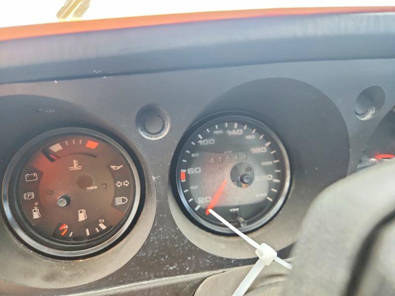 1983 Porsche 924 VIN WP0ZZZ92ZDN400707 COPART salvage auction — WATER/FLOOD, QC - IRRECUPERABLE, sold $300 on 2026-08-25 (photo 9)