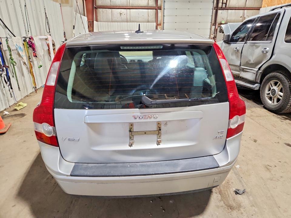2005 Volvo V50 VIN YV1MJ682652065674 COPART salvage auction — FRONT END, Ak - Certificate Of Vehicle Title, sold $650 on 2026-08-18 (photo 6)