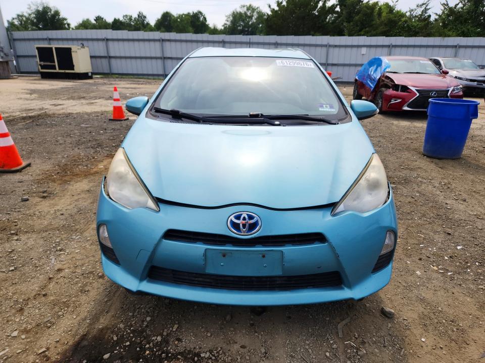 2013 Toyota Prius c VIN JTDKDTB35D1031718 COPART salvage auction — WATER/FLOOD, NJ - CERT OF TITLE-SALVAGE FLOOD (P), sold $625 on 2026-07-22 (photo 5)