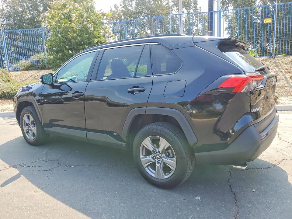 2023 Toyota Rav 4 VIN 4T3RWRFV7PU091111 COPART salvage auction — NORMAL WEAR, NJ - DIS/DLR/EXP ONLY CLEAN TITLE (P), sold $18,200 on 2026-07-30 (photo 2)