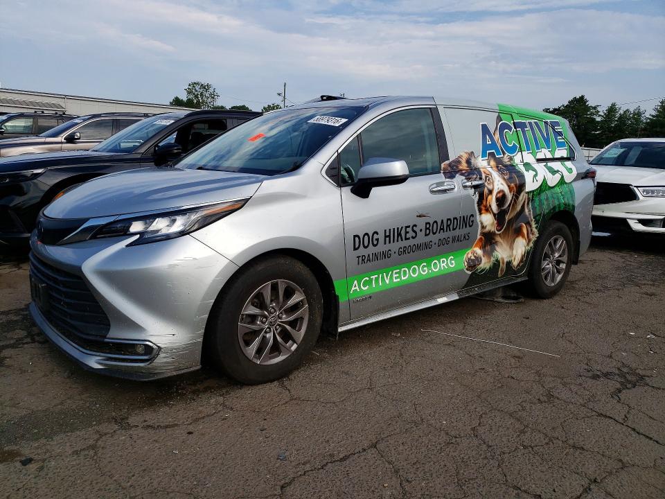 2021 Toyota Sienna VIN 5TDYSKFC1MS020383 COPART salvage auction — FRONT END, CT - CERT OF TITLE-SALVAGE, sold $475 on 2026-07-24 (photo 1)
