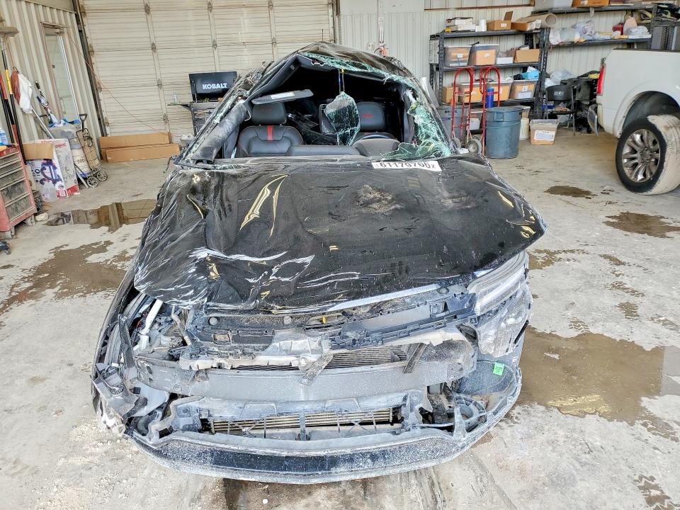 2025 Chevrolet Trax VIN KL77LJEP4SC193155 COPART salvage auction — ROLLOVER, TX - CERTIFICATE OF TITLE, sold $625 on 2026-07-31 (photo 5)