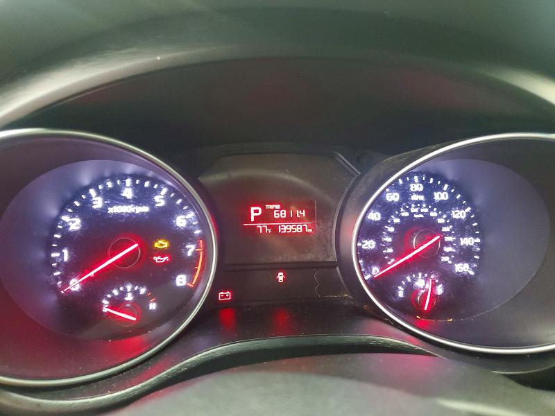 2015 Kia SEDONA VIN KNDMB5C1XF6022395 COPART salvage auction — NORMAL WEAR, Nc - Dealer Only Clean Title, sold $825 on 2026-07-15 (photo 9)