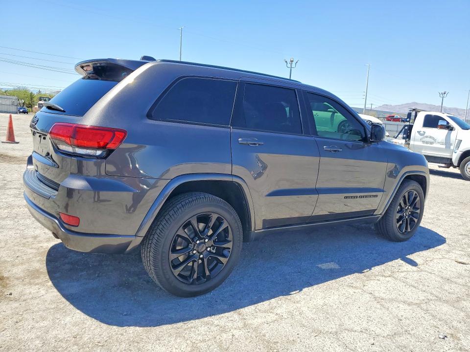 2020 Jeep Cherokee VIN 1C4RJEAGXLC161116 COPART salvage auction — SIDE, NV - SALVAGE TITLE, sold $8,500 on 2026-08-23 (photo 3)