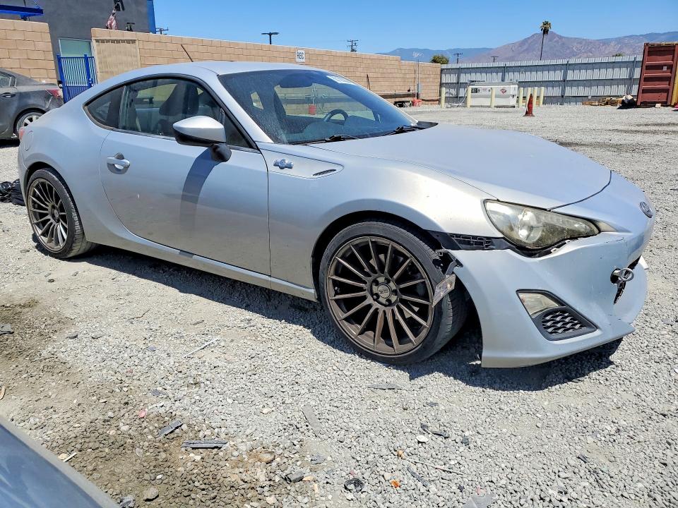 2013 Scion Fr-s VIN JF1ZNAA12D1729323 COPART salvage auction — FRONT END, Ca - Dis/Dlr/Exp Only Clean Title, sold $950 on 2026-07-16 (photo 4)