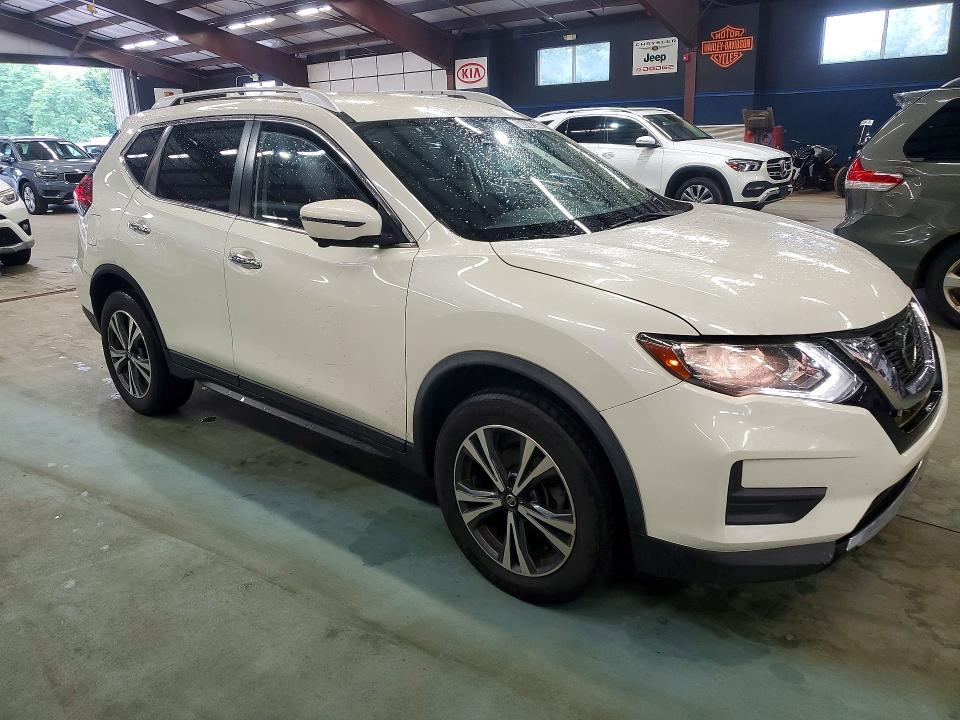 2019 Nissan Rogue VIN JN8AT2MV7KW384988 COPART salvage auction — MINOR DENT/SCRATCHES, Pa - Cert Of Title (P), sold $2,250 on 2026-07-30 (photo 4)