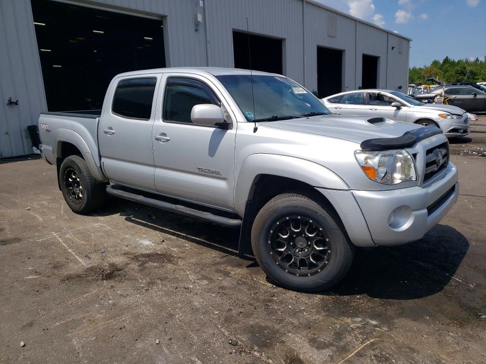 2007 Toyota Tacoma VIN 5TELU42N27Z402405 COPART salvage auction — MINOR DENT/SCRATCHES, FL - CERTIFICATE OF TITLE, sold $3,500 on 2026-07-22 (photo 4)