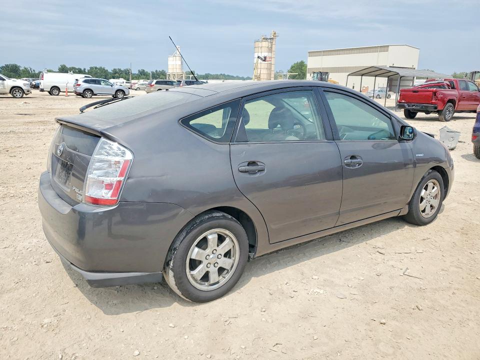 2009 Toyota Prius VIN JTDKB20U293505633 COPART salvage auction — FRONT END, KS - CERT OF TITLE-REBUILT SALVAGE, sold $90 on 2026-07-28 (photo 3)