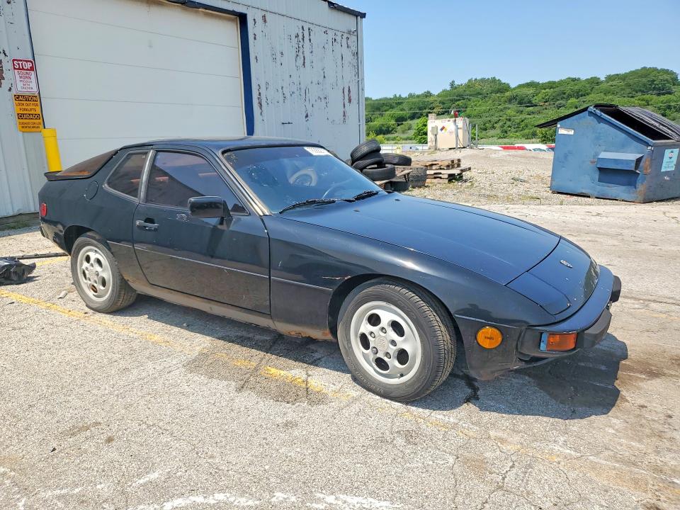 1987 Porsche 924 VIN WP0AA0924HN456779 COPART salvage auction — MINOR DENT/SCRATCHES, Il - Certificate Of Title, sold $550 on 2026-07-31 (photo 4)
