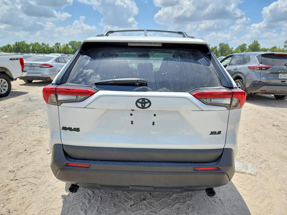 2025 Toyota Rav4 VIN 2T3C1RFV5SW402080 COPART salvage auction — FRONT END, TX - SALVAGE VEHICLE TITLE, sold $13,100 on 2026-08-07 (photo 6)