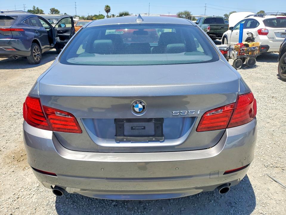 2012 BMW 5er VIN WBAFR7C50CC808235 COPART salvage auction — FRONT END, Ca - Salvage Certificate, sold $125 on 2026-07-21 (photo 6)