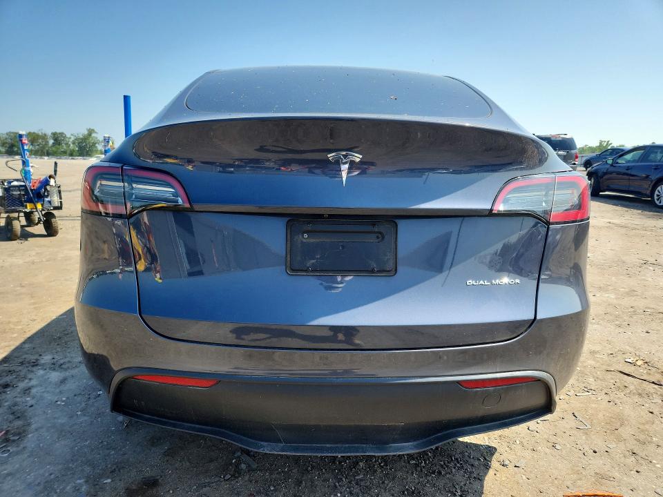 2023 Tesla Model y VIN 7SAYGDEE1PF594865 COPART salvage auction — ROOF, Va - Cert Of Title - Salvage, sold $7,500 on 2026-07-22 (photo 6)