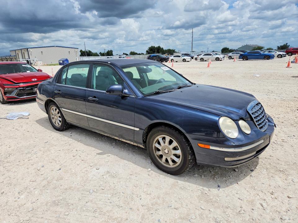 2005 Kia Amanti VIN KNALD124955057473 COPART salvage auction — FRONT END, Tx - Salvage Vehicle Title, sold $70 on 2026-07-23 (photo 4)