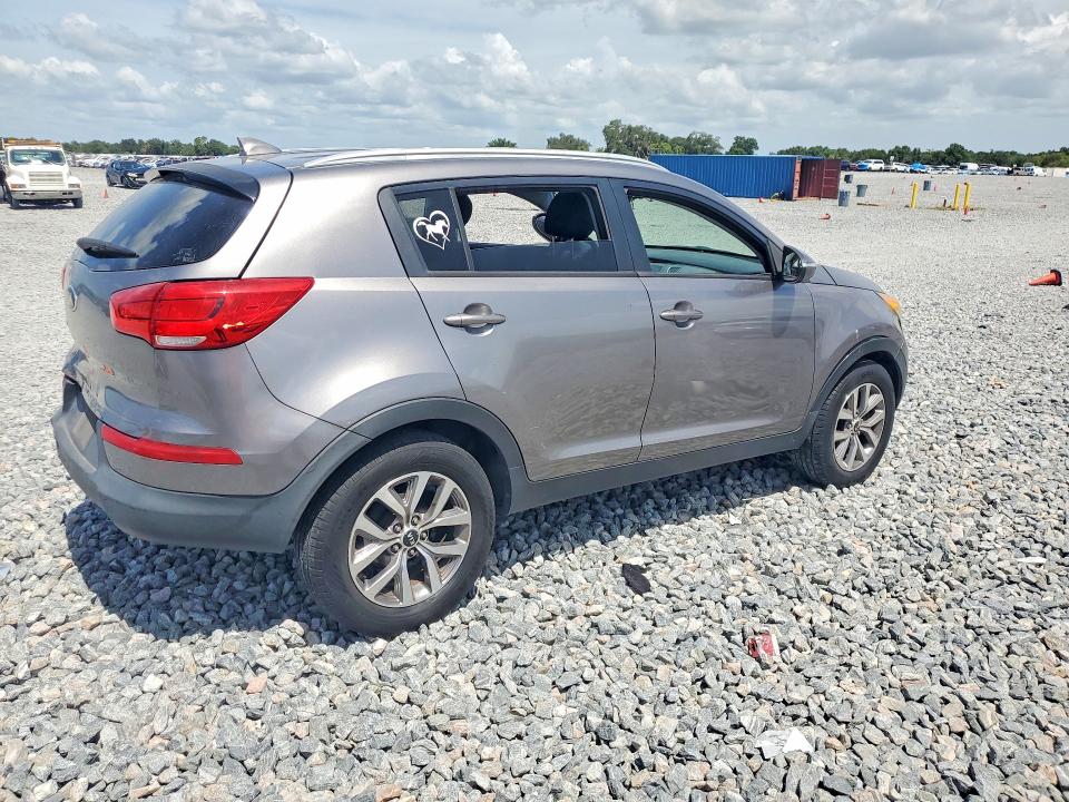 2015 Kia Sportage VIN KNDPB3AC2F7679756 COPART salvage auction — REAR END, Fl - Cert Of Title Slvg Rebuildable, sold $20 on 2026-07-24 (photo 3)
