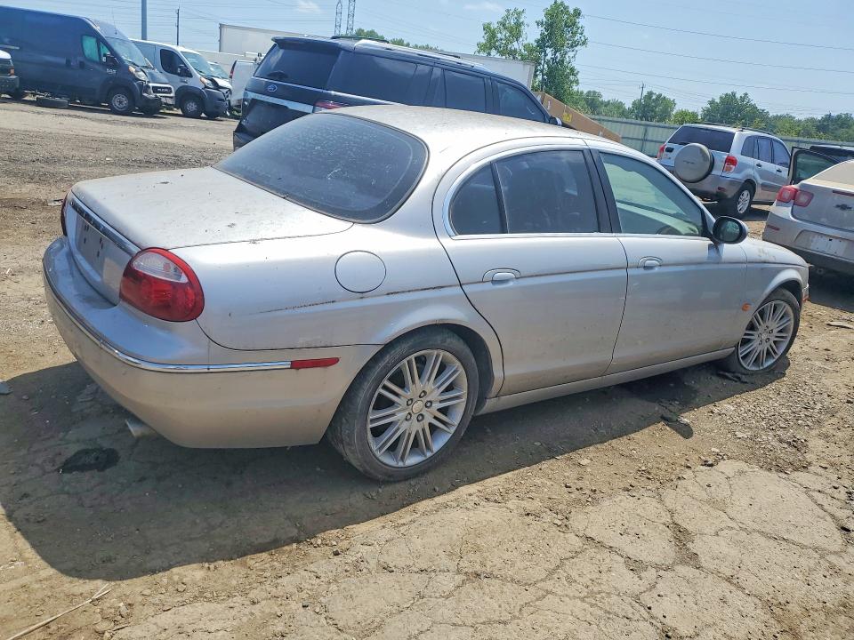 2005 Jaguar S type VIN SAJWA01T85FN18878 COPART salvage auction — MINOR DENT/SCRATCHES, Mi - Dealer Only Clean Title, sold $450 on 2026-07-10 (photo 3)