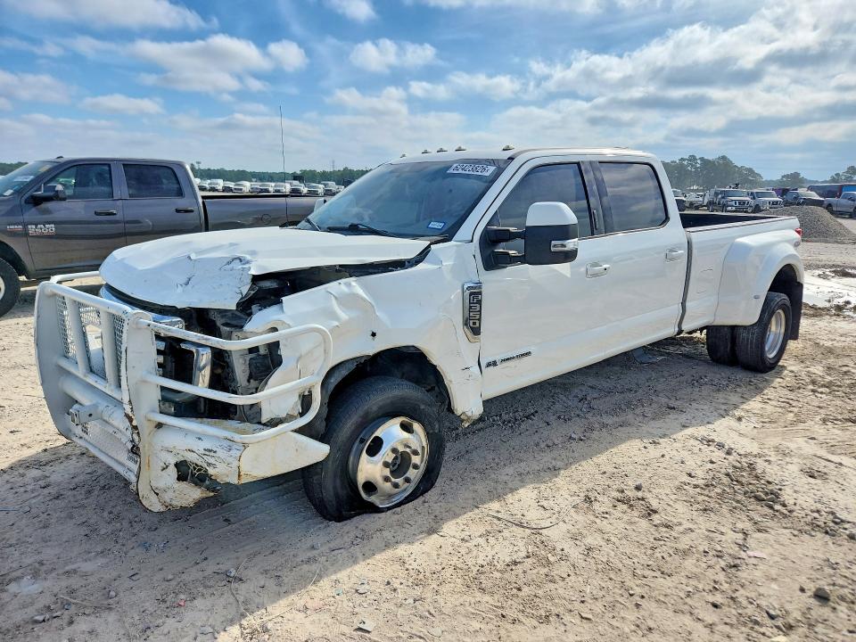 2021 Ford F-350 super duty VIN 1FT8W3DT6MED28782 COPART salvage auction — FRONT END, Tx - Salvage Vehicle Title, sold $7,600 on 2026-07-28 (photo 1)