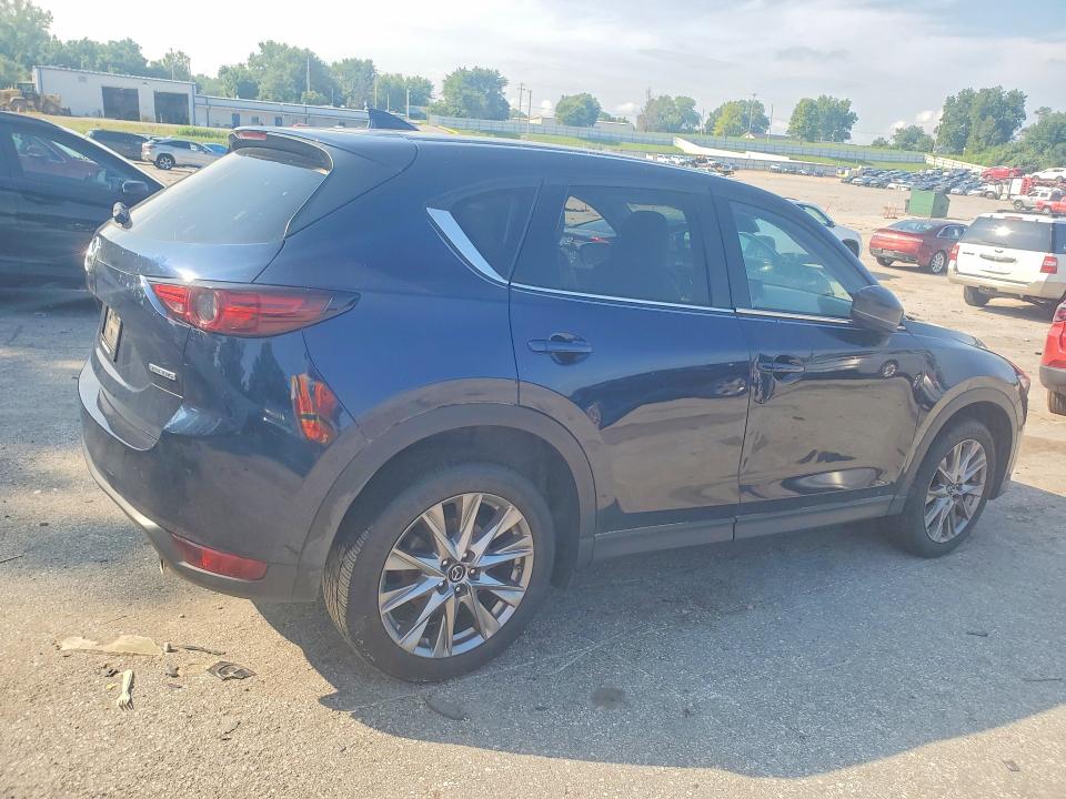 2020 Mazda Cx-5 VIN JM3KFADM8L0762904 COPART salvage auction — MECHANICAL, Mo - Certificate Of Title, sold $5,400 on 2026-07-31 (photo 3)