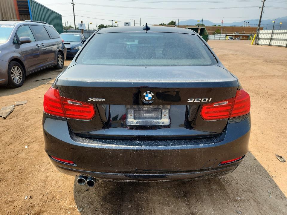 2014 BMW 3 series VIN WBA3B3C53EJ978281 COPART salvage auction — MINOR DENT/SCRATCHES, CO - DIS/DLR/EXP ONLY CLEAN TITLE, sold $775 on 2026-07-20 (photo 6)