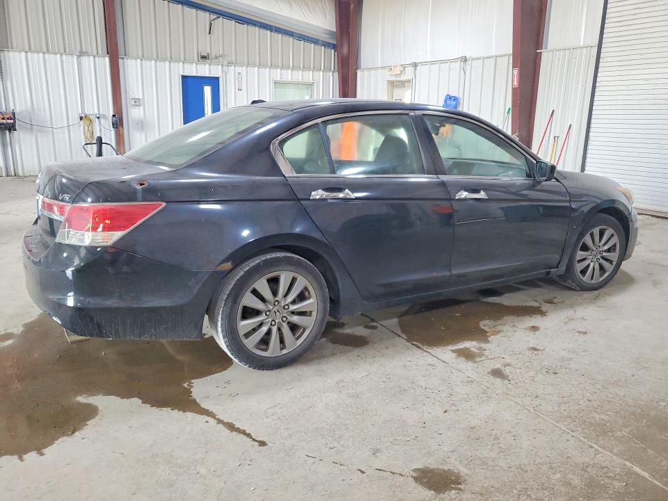 2012 Honda Accord VIN 1HGCP3F85CA025953 COPART salvage auction — NORMAL WEAR, PA - CERT OF TITLE, sold $825 on 2026-08-02 (photo 3)