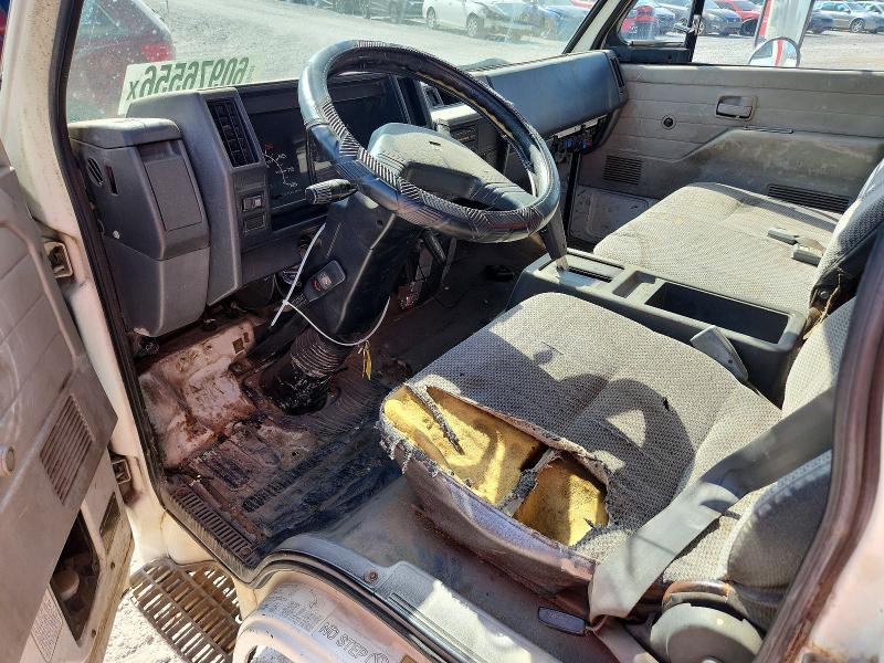 1993 Isuzu Npr VIN JALB4B1K3P7002706 COPART salvage auction — MECHANICAL, Ok - Certificate Of Title, sold $100 on 2026-07-20 (photo 8)
