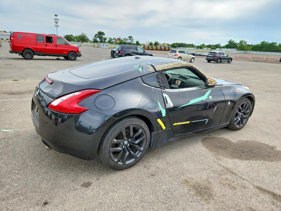 2016 Nissan 370z VIN JN1AZ4EH0GM936626 COPART salvage auction — BURN, NJ - CERT OF TITLE-SALVAGE, sold $6,400 on 2026-08-01 (photo 3)