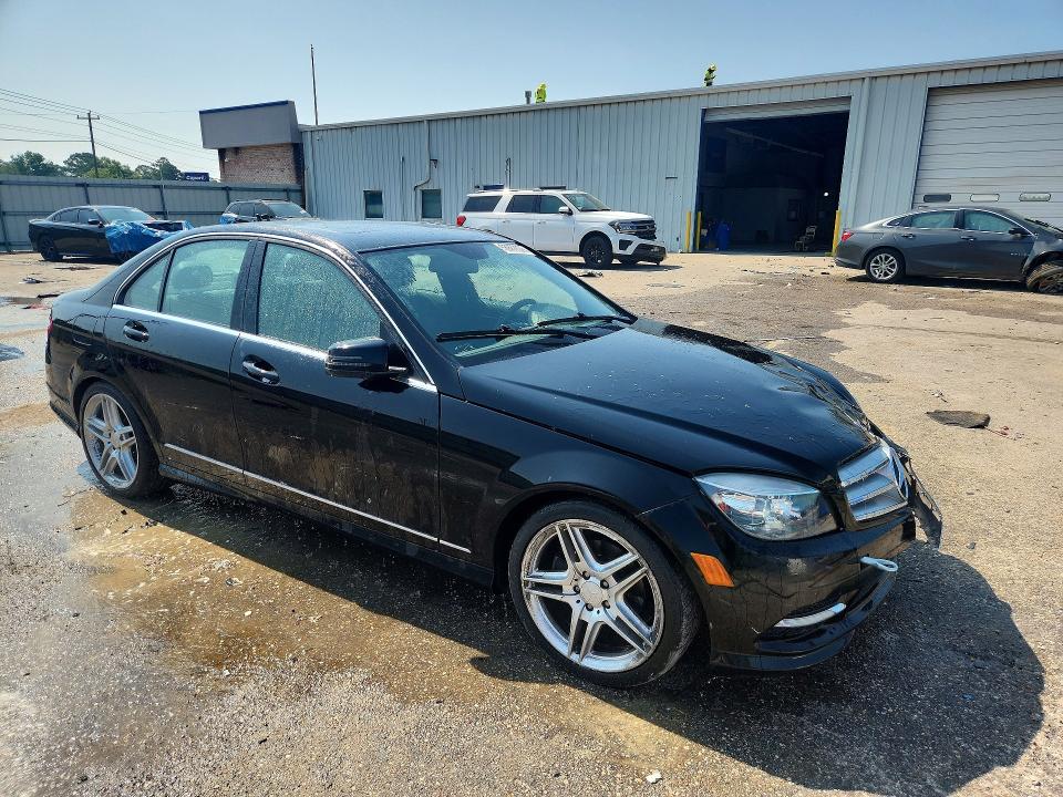 2011 Mercedes-benz C-klasse VIN WDDGF5EB2BA522054 COPART salvage auction — FRONT END, Al - Cert Of Title-Salvage Title, sold $650 on 2026-08-06 (photo 4)