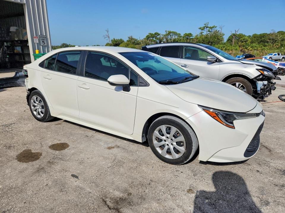 2021 Toyota Corolla VIN 5YFEPMAE7MP161847 COPART salvage auction — REAR END, Fl - Cert Of Title Slvg Rebuildable, sold $175 on 2026-07-29 (photo 4)