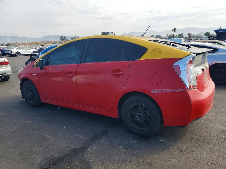 2015 Toyota Prius VIN JTDKN3DU9F1980937 COPART salvage auction — FRONT END, CA - CERT OF TITLE-SALVAGED, sold $675 on 2026-07-27 (photo 2)