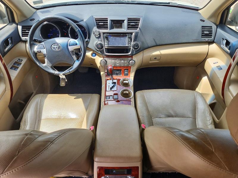 2013 Toyota Highlander VIN JTEDC3EH2D2018532 COPART salvage auction — MINOR DENT/SCRATCHES, Mt - Certificate Of Title, sold $1,100 on 2026-07-27 (photo 8)