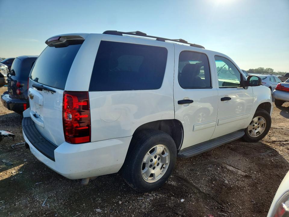 2009 Chevrolet Tahoe VIN 1GNFC13C69R276048 COPART salvage auction — MINOR DENT/SCRATCHES, IL - CERT OF TITLE-REBUILT, sold $625 on 2026-07-09 (photo 3)