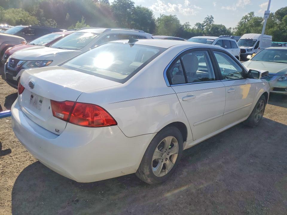 2009 Kia Optima VIN KNAGE228995311826 COPART salvage auction — FRONT END, CT - CERT OF TITLE-SALVAGE, sold $550 on 2026-07-16 (photo 3)