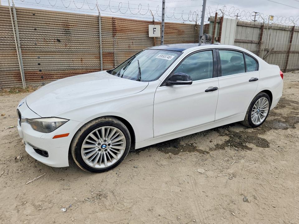 2012 BMW 3er VIN WBA3A5C59CF257333 COPART salvage auction — FRONT END, Ca - Dlr/Dis/Exp Only Salvage Title, sold $1,150 on 2026-07-09 (photo 1)