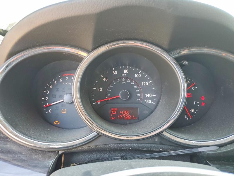 2011 Kia Sorento VIN 5XYKTDA13BG168713 COPART salvage auction — FRONT END, Mt - Dealer Only Clean Title, sold $100 on 2026-07-28 (photo 9)