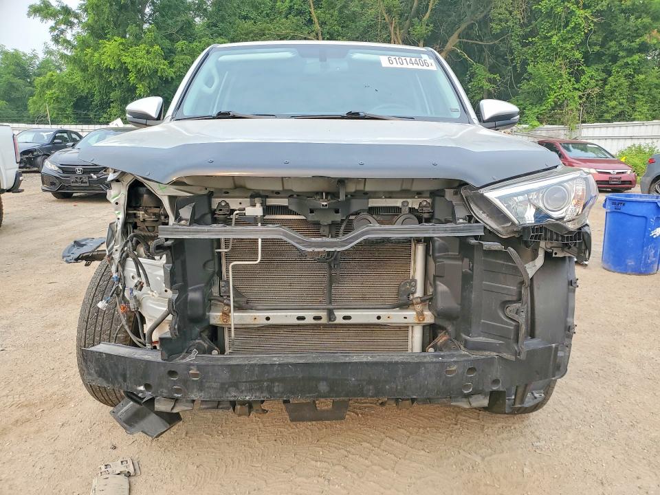 2018 Toyota 4runner VIN JTEBU5JR3J5529014 COPART salvage auction — FRONT END, ON - PERMIT SALVAGE, sold $9,300 on 2026-07-30 (photo 5)