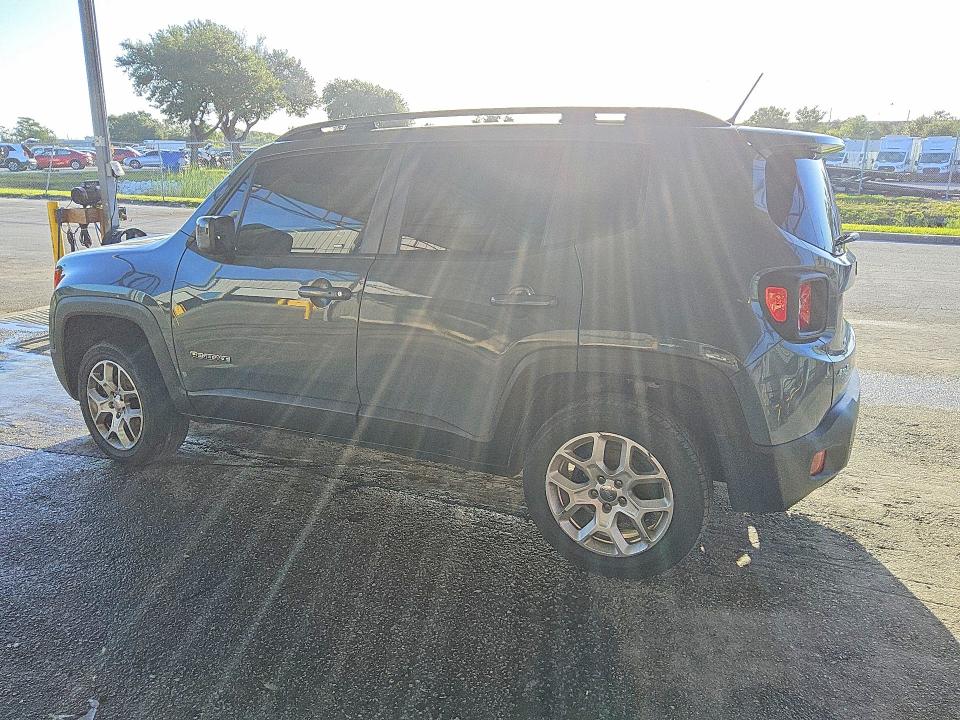 2017 Jeep Renegade VIN ZACCJBBB3HPF33907 COPART salvage auction — MINOR DENT/SCRATCHES, Wv - Certificate Of Title, sold $700 on 2026-08-06 (photo 2)