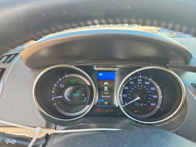 2011 Hyundai Sonata hybrid VIN KMHEC4A43BA001707 COPART salvage auction — SIDE, Ct - Cert Of Title-Salvage, sold $450 on 2026-07-28 (photo 9)