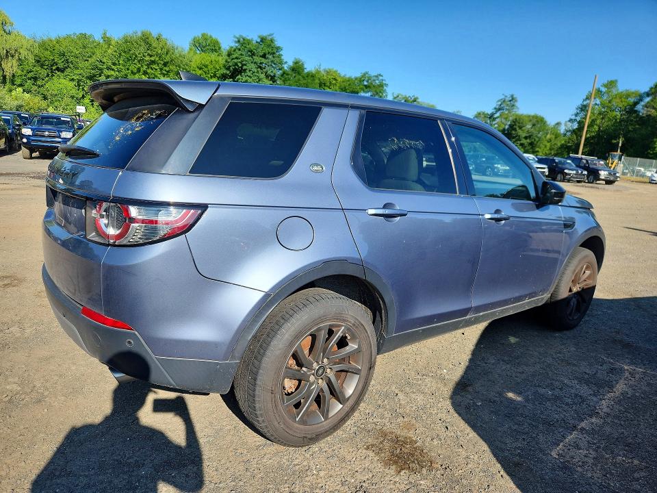 2019 Land rover Discovery sport VIN SALCR2FX6KH794809 COPART salvage auction — MINOR DENT/SCRATCHES, MA - CERTIFICATE OF TITLE, sold $6,500 on 2026-07-27 (photo 3)