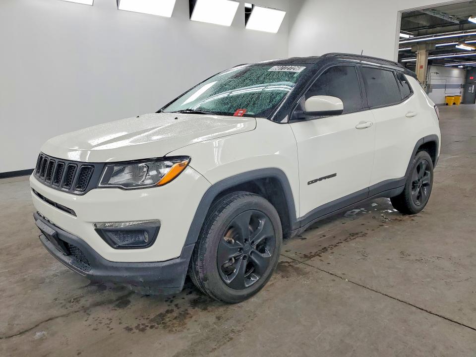 2019 Jeep Compass VIN 3C4NJDBB4KT772418 — COPART salvage auction photo
