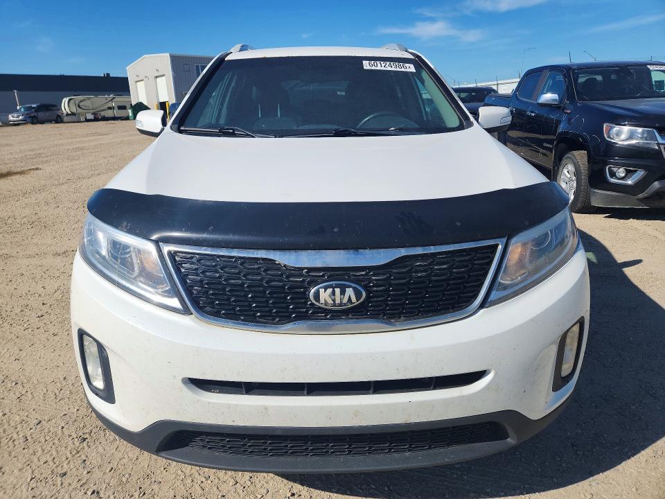 2015 Kia Sorento VIN 5XYKTCA63FG567391 COPART salvage auction — MECHANICAL, Ab - Bos - Active, sold $1,350 on 2026-07-09 (photo 5)