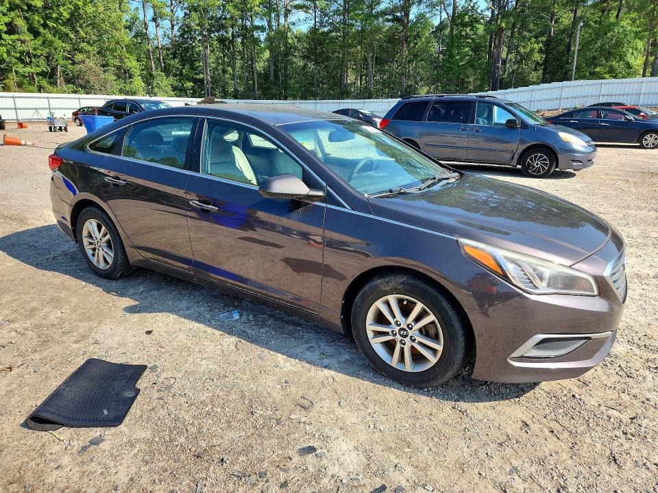 2017 Hyundai Sonata VIN 5NPE24AF0HH499407 COPART salvage auction — MINOR DENT/SCRATCHES, Nc - Non Public Clean Title, sold $2,400 on 2026-07-24 (photo 4)