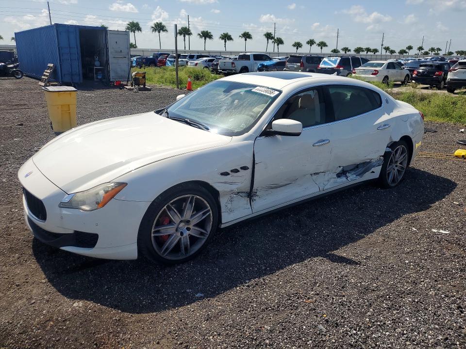 2015 Maserati Quattroporte VIN ZAM56RRA5F1129662 COPART salvage auction — SIDE, Salvage Title, sold $1,950 on 2026-08-03 (photo 1)