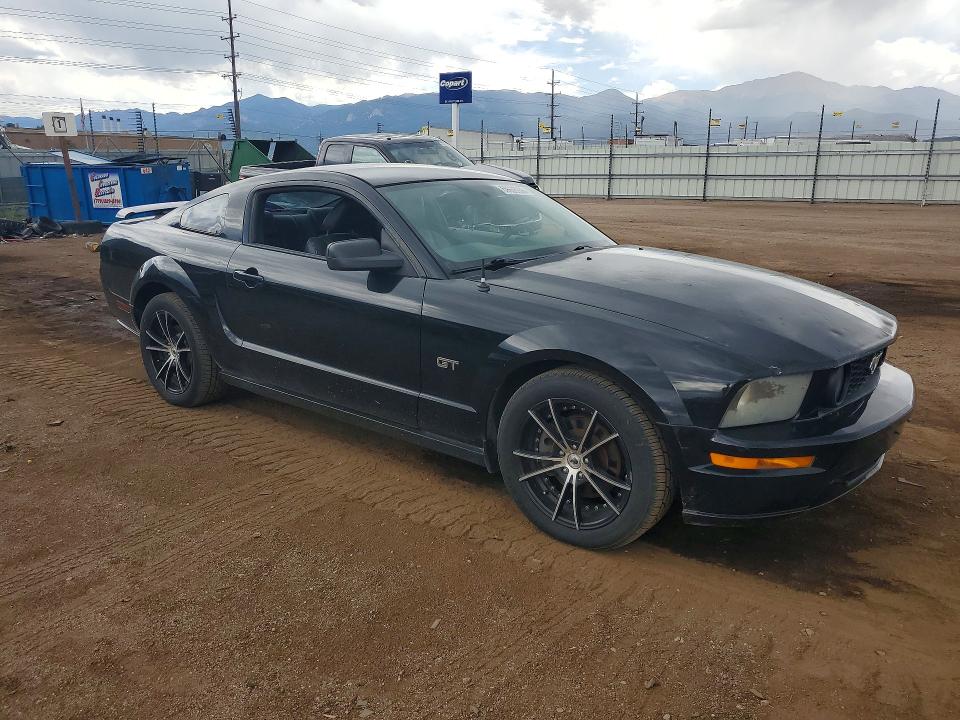 2006 Ford Mustang VIN 1ZVHT82H265160384 COPART salvage auction — HAIL, CO - DIS/DLR/EXP ONLY CLEAN TITLE, sold $2,400 on 2026-07-29 (photo 4)