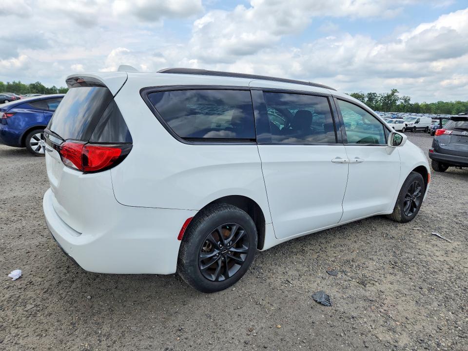 2020 Chrysler Pacifica VIN 2C4RC3BG7LR267821 COPART salvage auction — UNDERCARRIAGE, Va - Cert Of Title-Rebuilt, sold $6,500 on 2026-07-29 (photo 3)