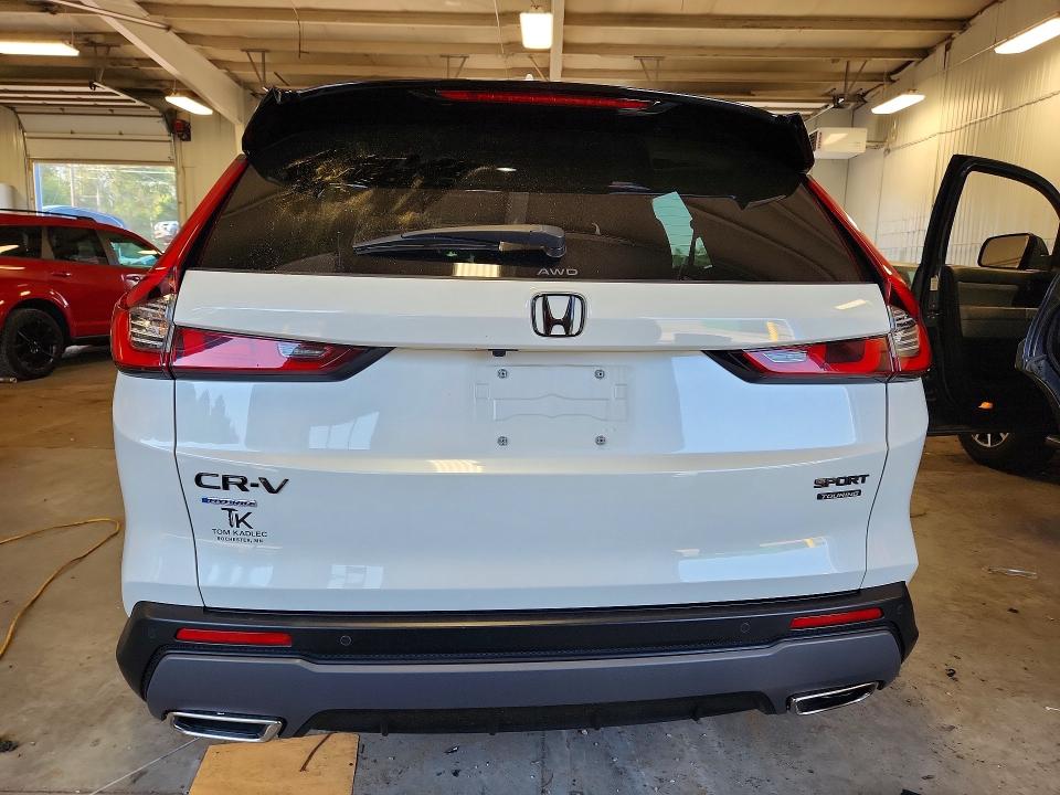 2023 Honda Cr-v VIN 7FARS6H9XPE006900 COPART salvage auction — SIDE, MN - CERT OF TITLE-SALVAGE, sold $11,300 on 2026-07-28 (photo 6)
