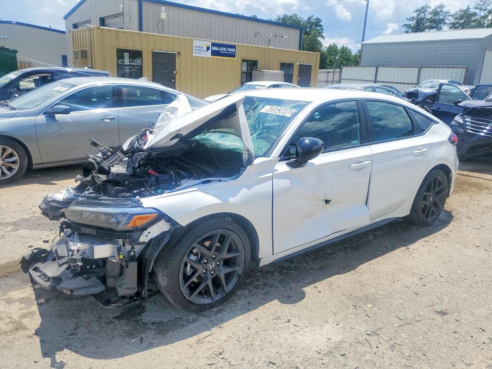 2026 Honda Civic VIN 19XFL2H81TE014640 COPART salvage auction — FRONT END, FL - CERT OF TITLE SLVG REBUILDABLE, sold $250 on 2026-08-03 (photo 1)
